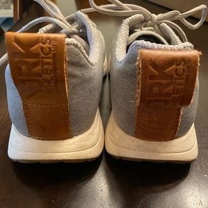 York Athletics The Henry Runner